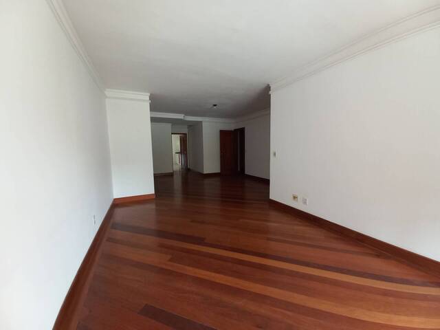 Apartamento para Venda em Joinville - 4